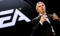 EA CEO John Riccitiello leaves