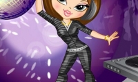 Ravin DJ Girl 